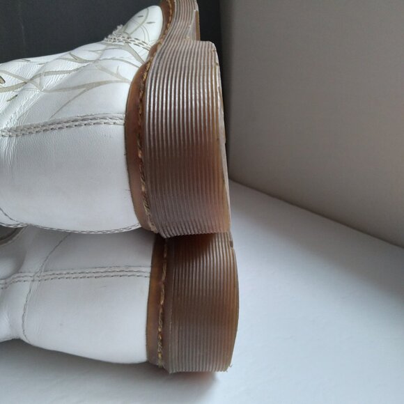 Vintage Dr Martens White Leather 'Deathmoth' Garden 14 Eyelet Zip Boot US Sz 9 - Picture 14 of 16